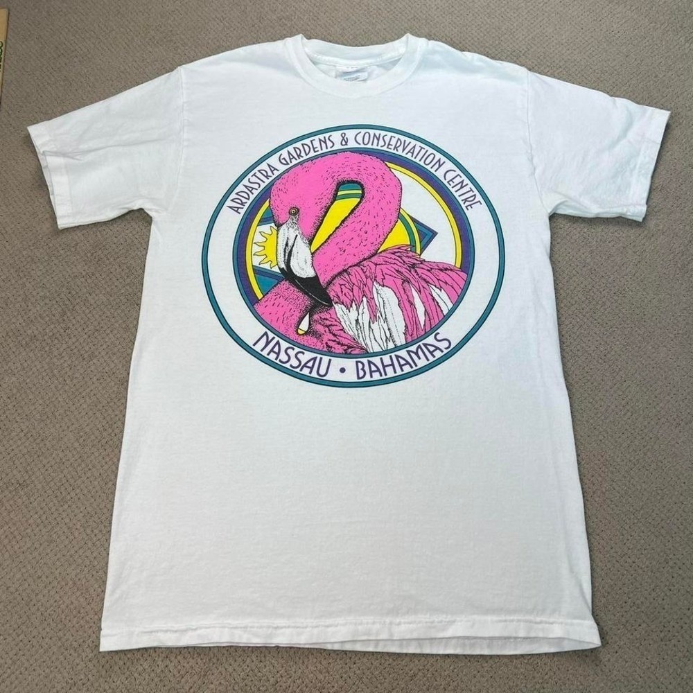 Vintage 2000s Ardastra Gardens Bahamas Flamingo T-Shirt Hanes White Small